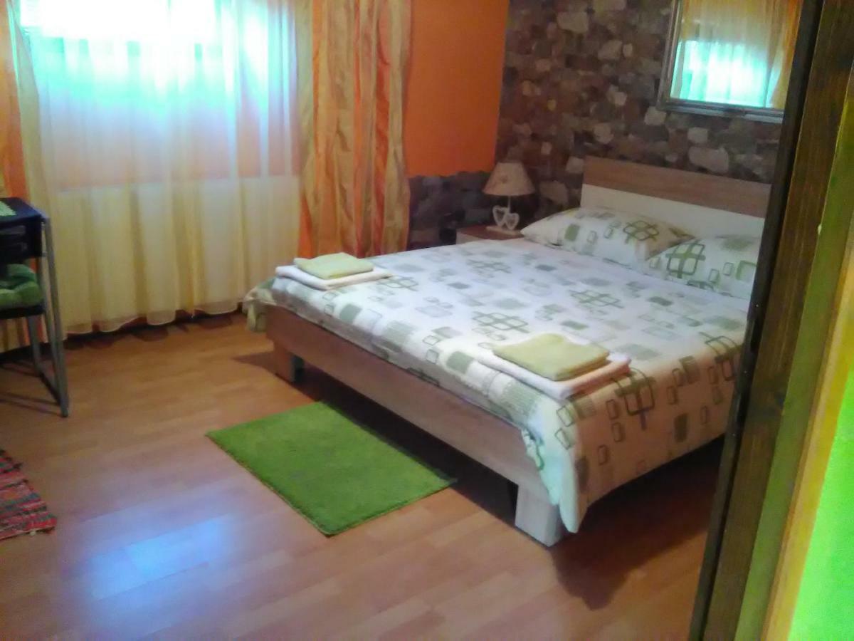 Apartment Tomasevic Slunj Buitenkant foto